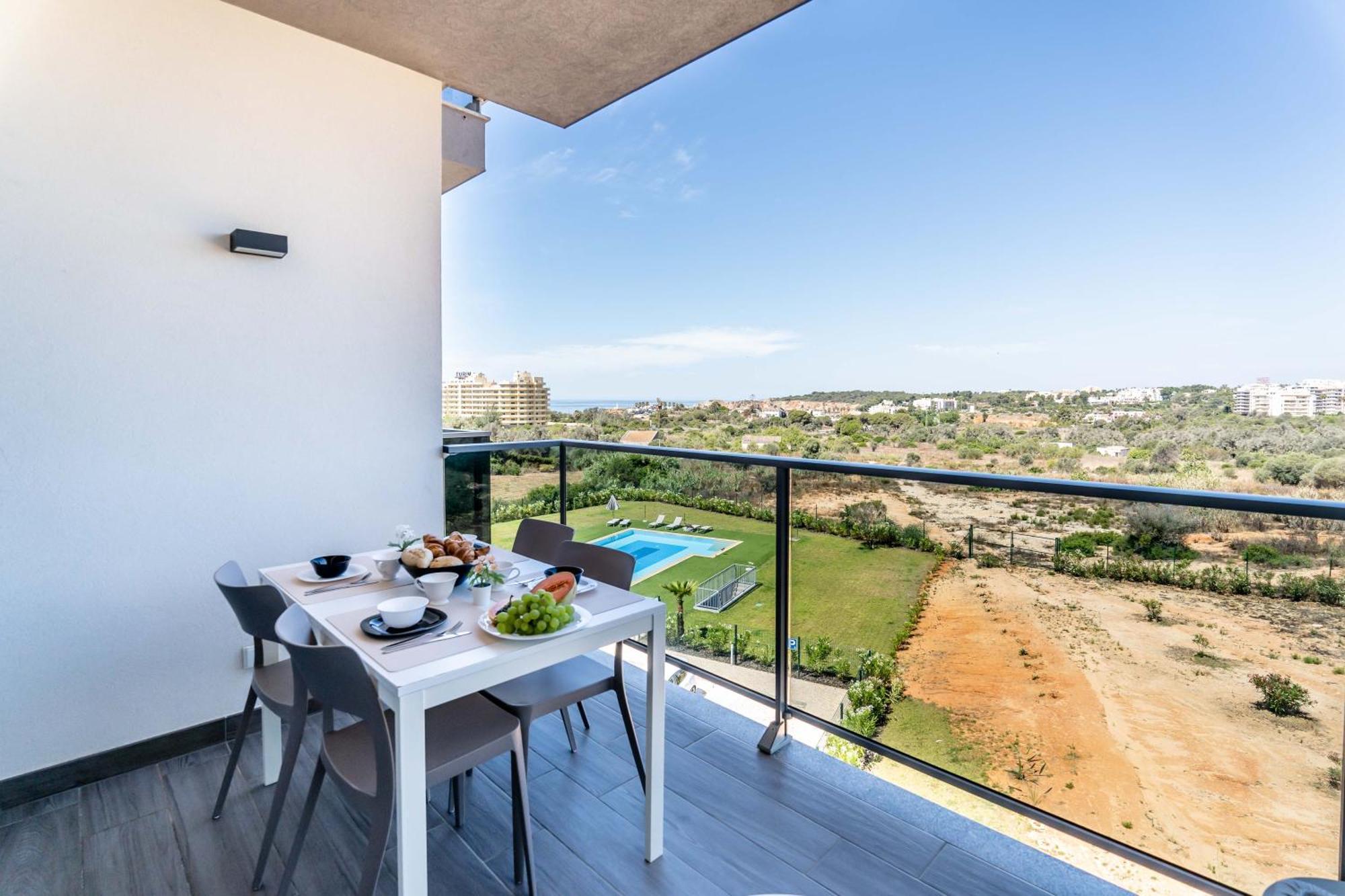 Emerson Plaza Stunning 2 Bedroom Apartment With Sea View Portimão Exterior foto